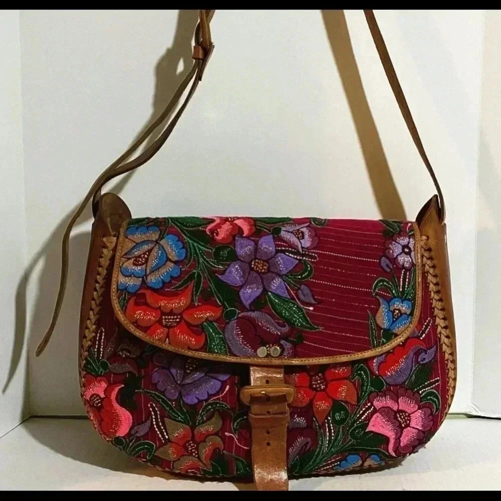 Handmade woven leather print handbag